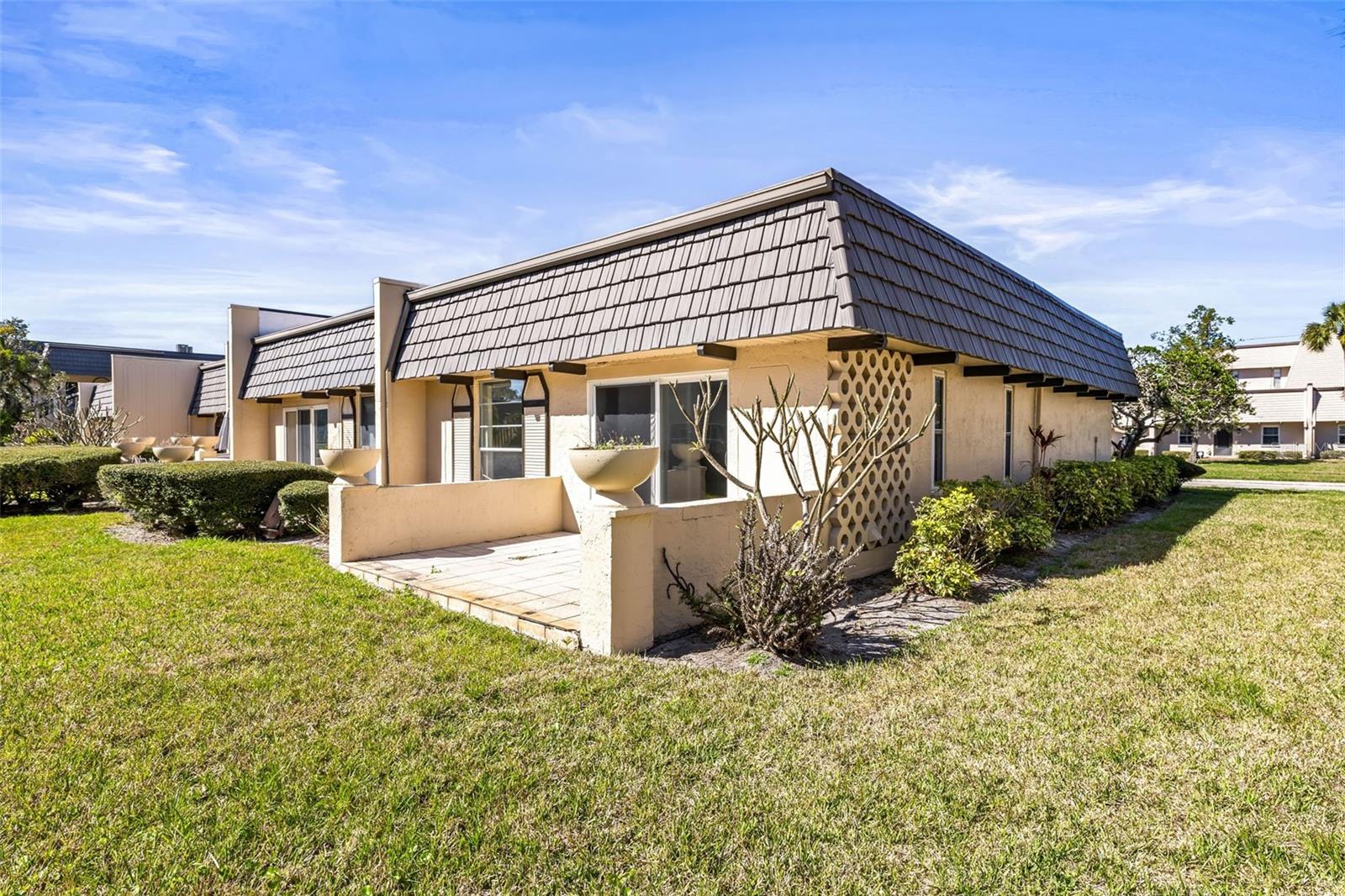 2101 CORDOVA GRN, SEMINOLE, FL, 33777