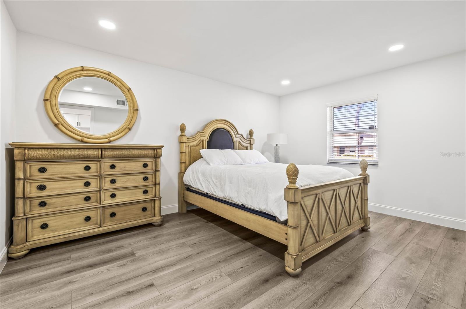 2101 CORDOVA GRN, SEMINOLE, FL, 33777