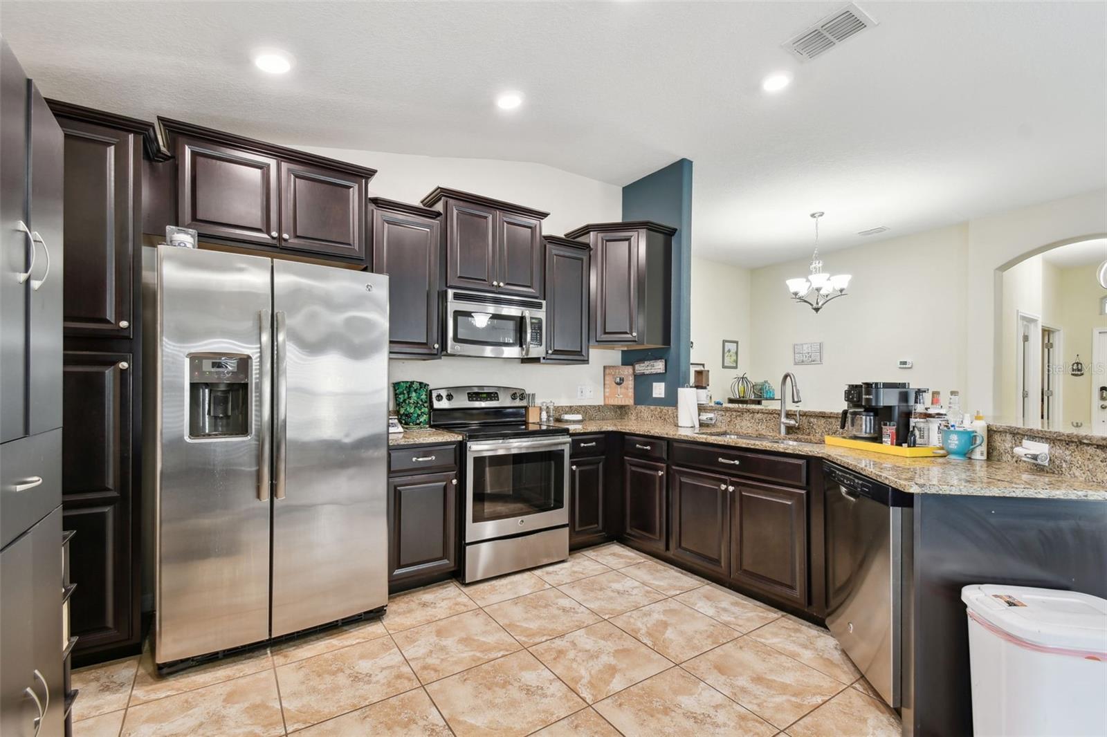 16614 MAGNOLIA RESERVE PL, WIMAUMA, FL, 33598