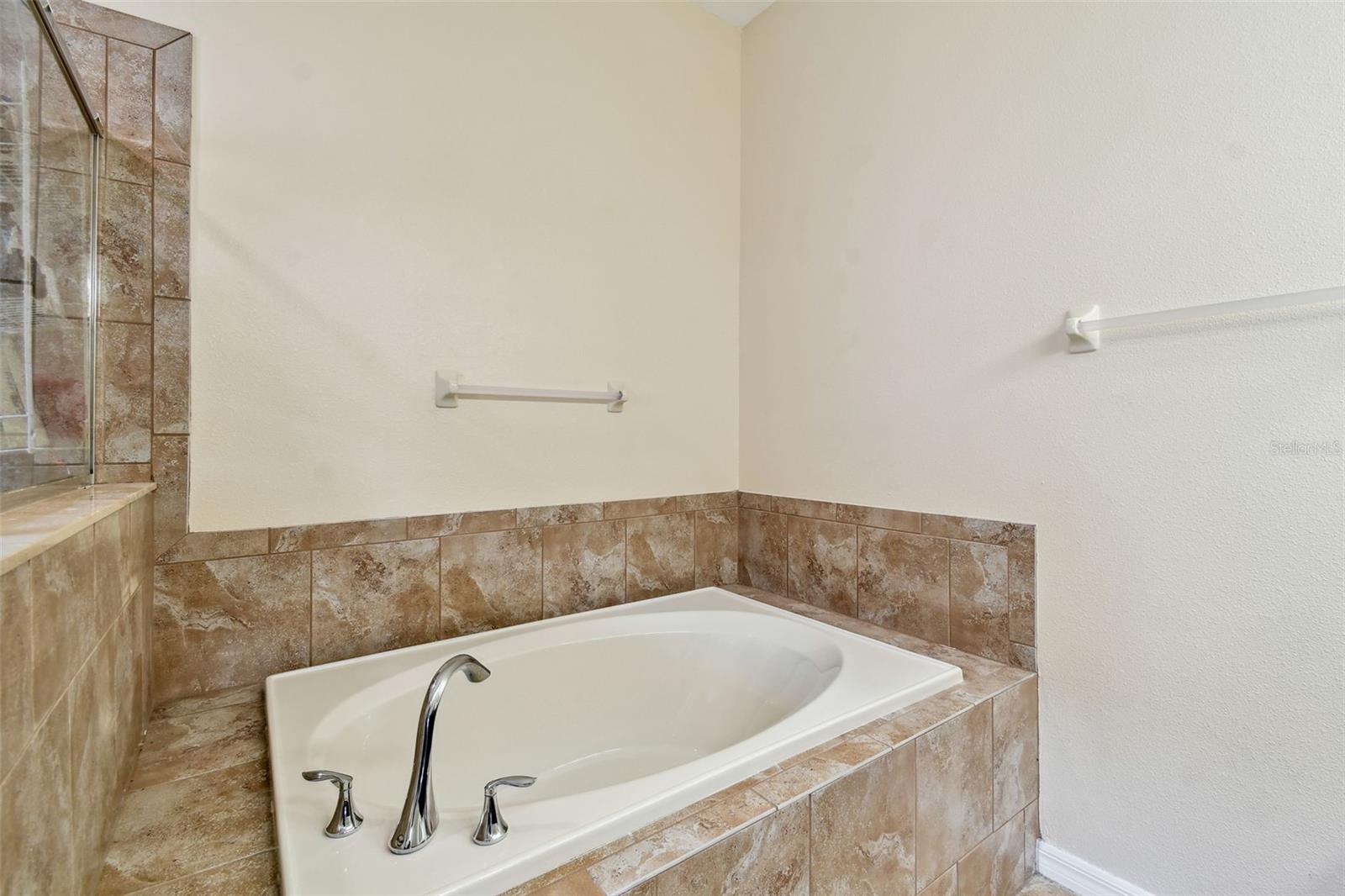 16614 MAGNOLIA RESERVE PL, WIMAUMA, FL, 33598