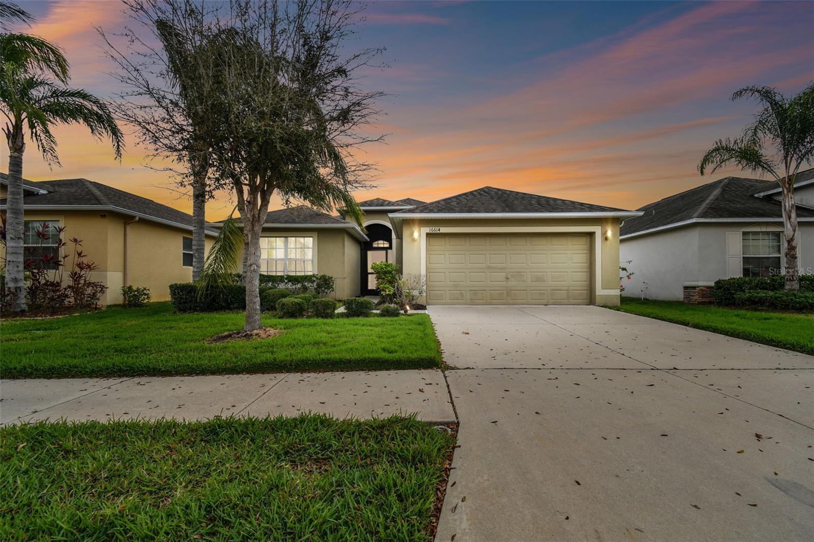 16614 MAGNOLIA RESERVE PL, WIMAUMA, FL, 33598