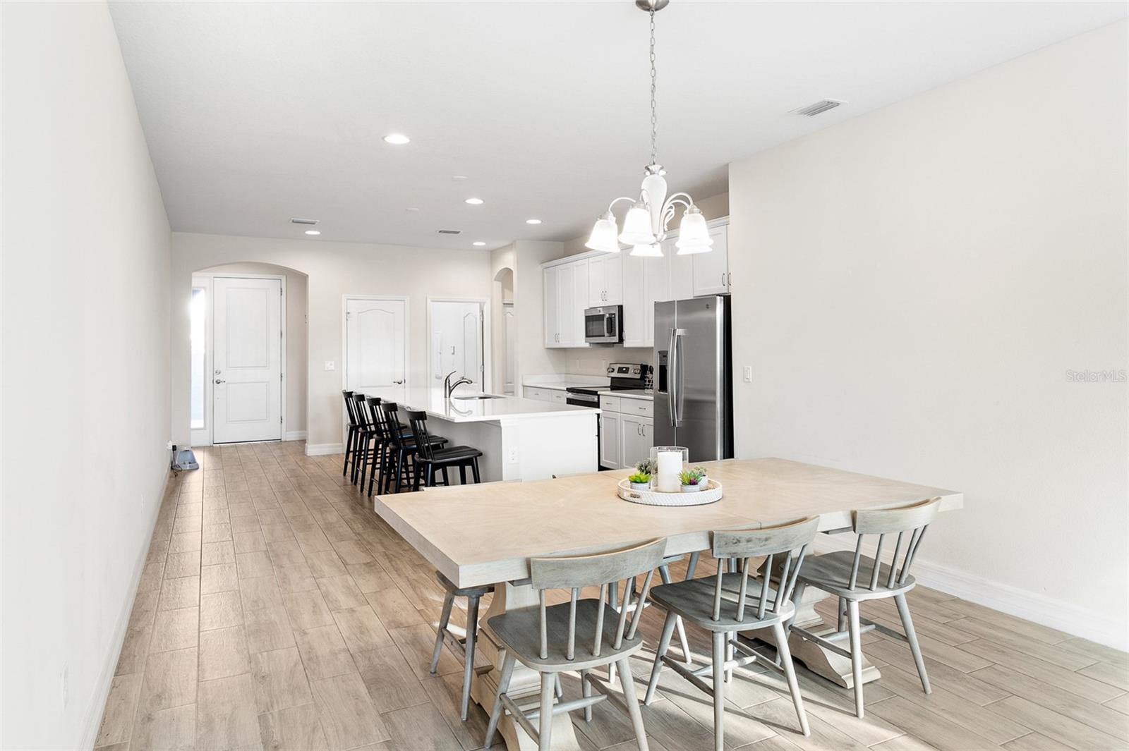 219 VILLA LUNA LN, LUTZ, FL, 33549