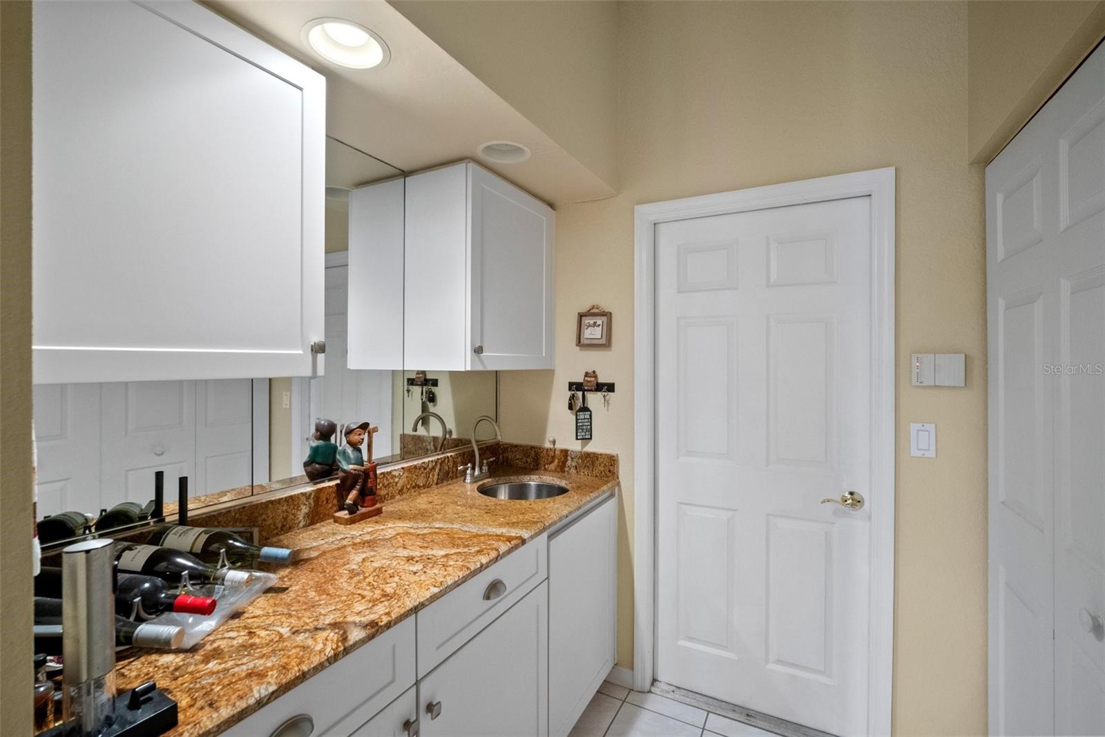 6955 STETSON STREET CIR, SARASOTA, FL, 34243