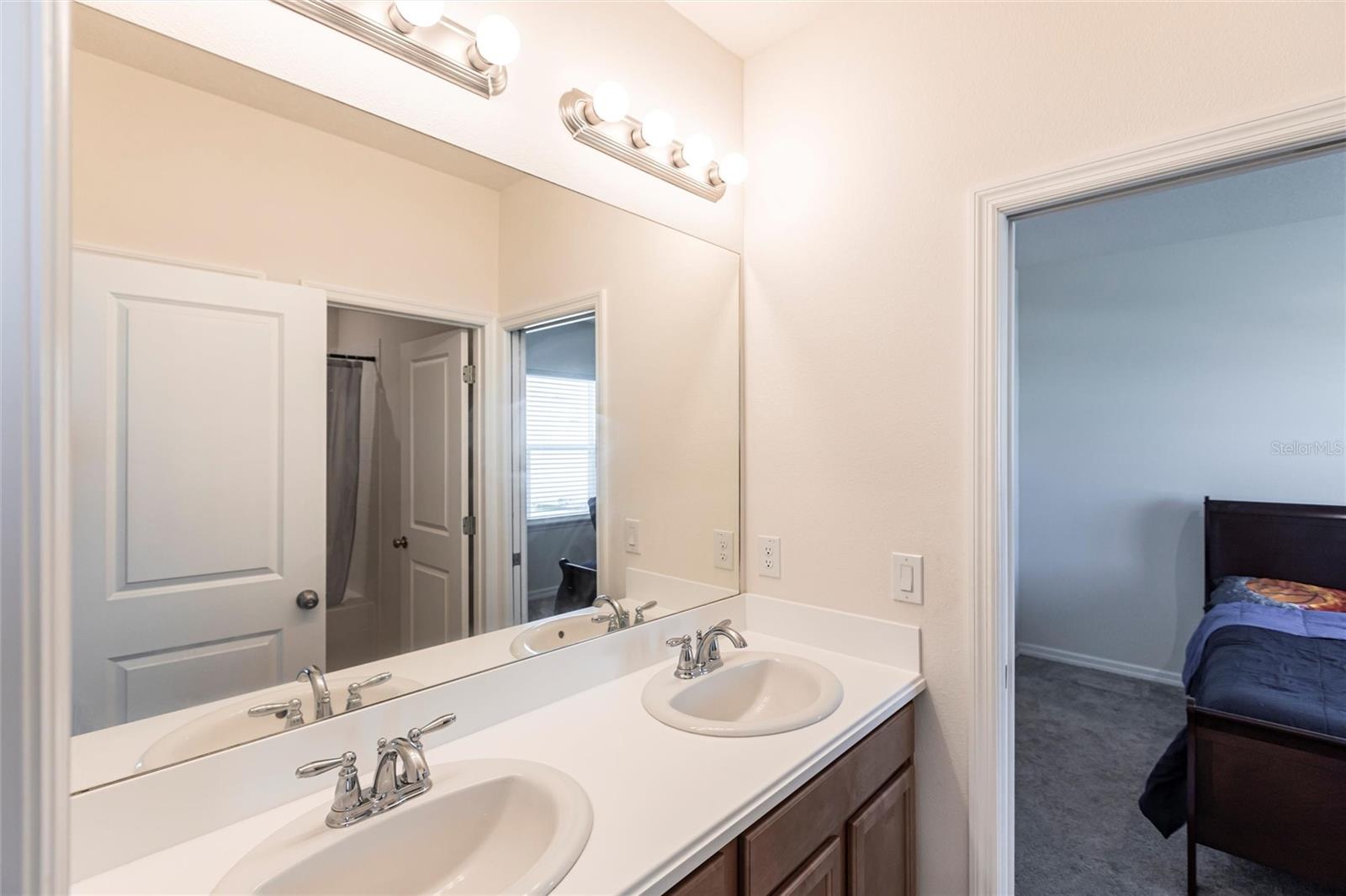 5934 MAIDENSTONE WAY, PALMETTO, FL, 34221