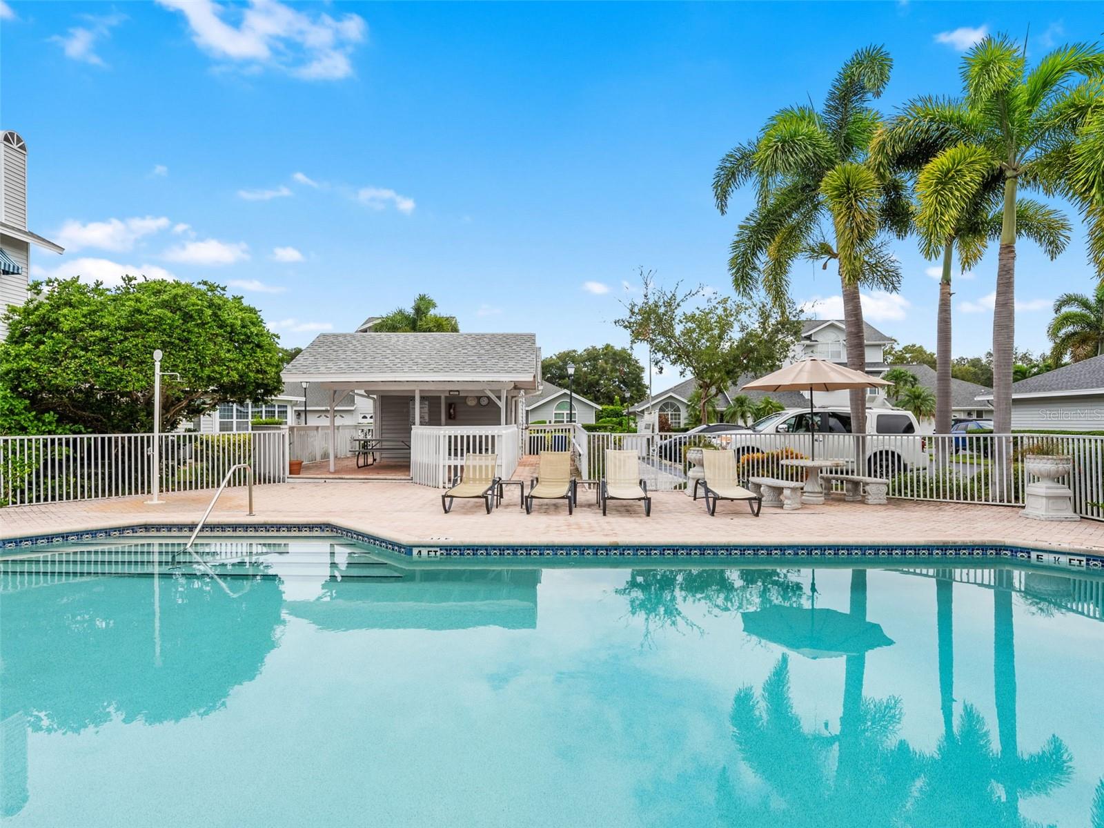 11722 CURRIE LN #G1, LARGO, FL, 33774