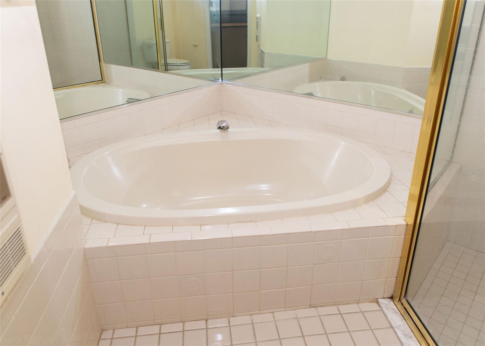 11722 CURRIE LN #G1, LARGO, FL, 33774