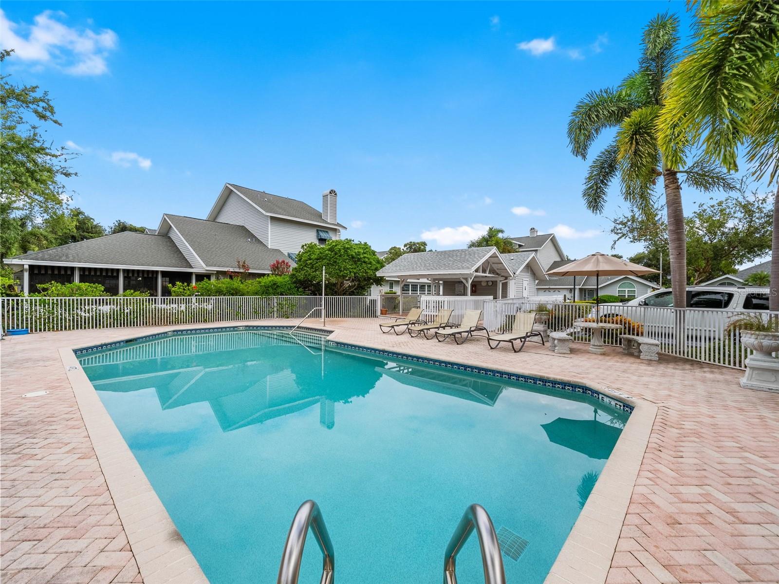 11722 CURRIE LN #G1, LARGO, FL, 33774