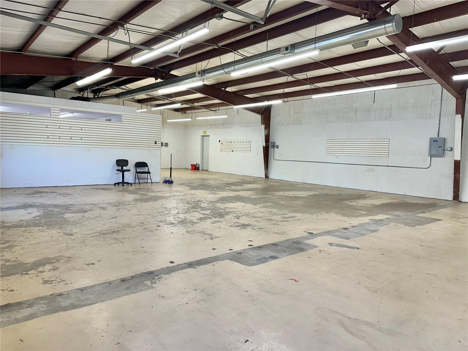 2050 W PARK AVE, EDGEWATER, FL, 32132