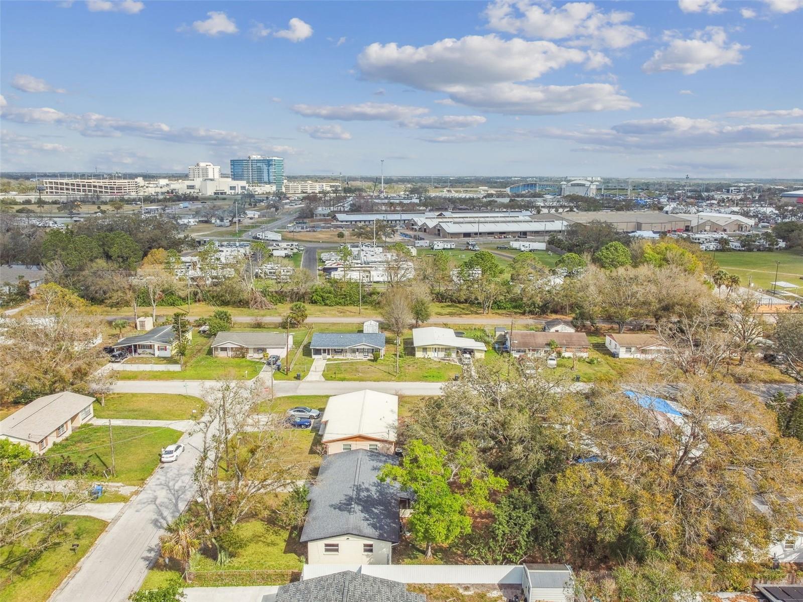 4225 EMPIRE PL, TAMPA, FL, 33610