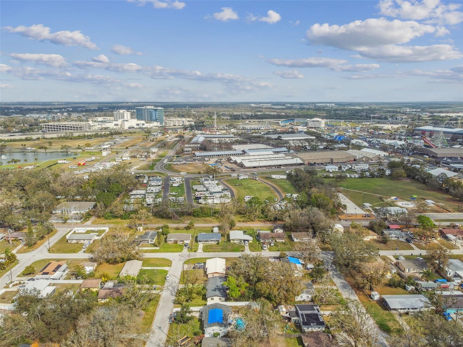 4225 EMPIRE PL, TAMPA, FL, 33610