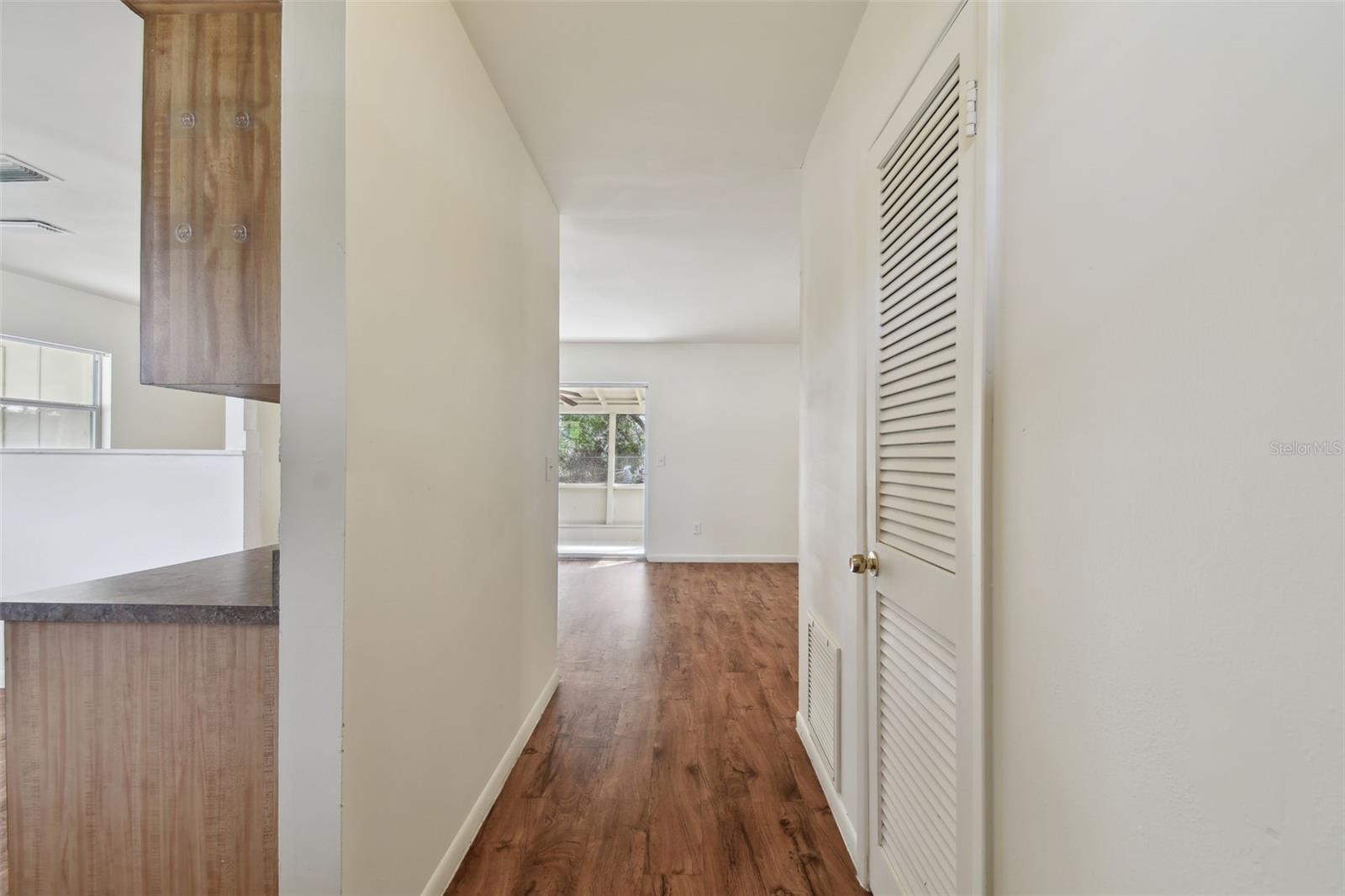 4225 EMPIRE PL, TAMPA, FL, 33610