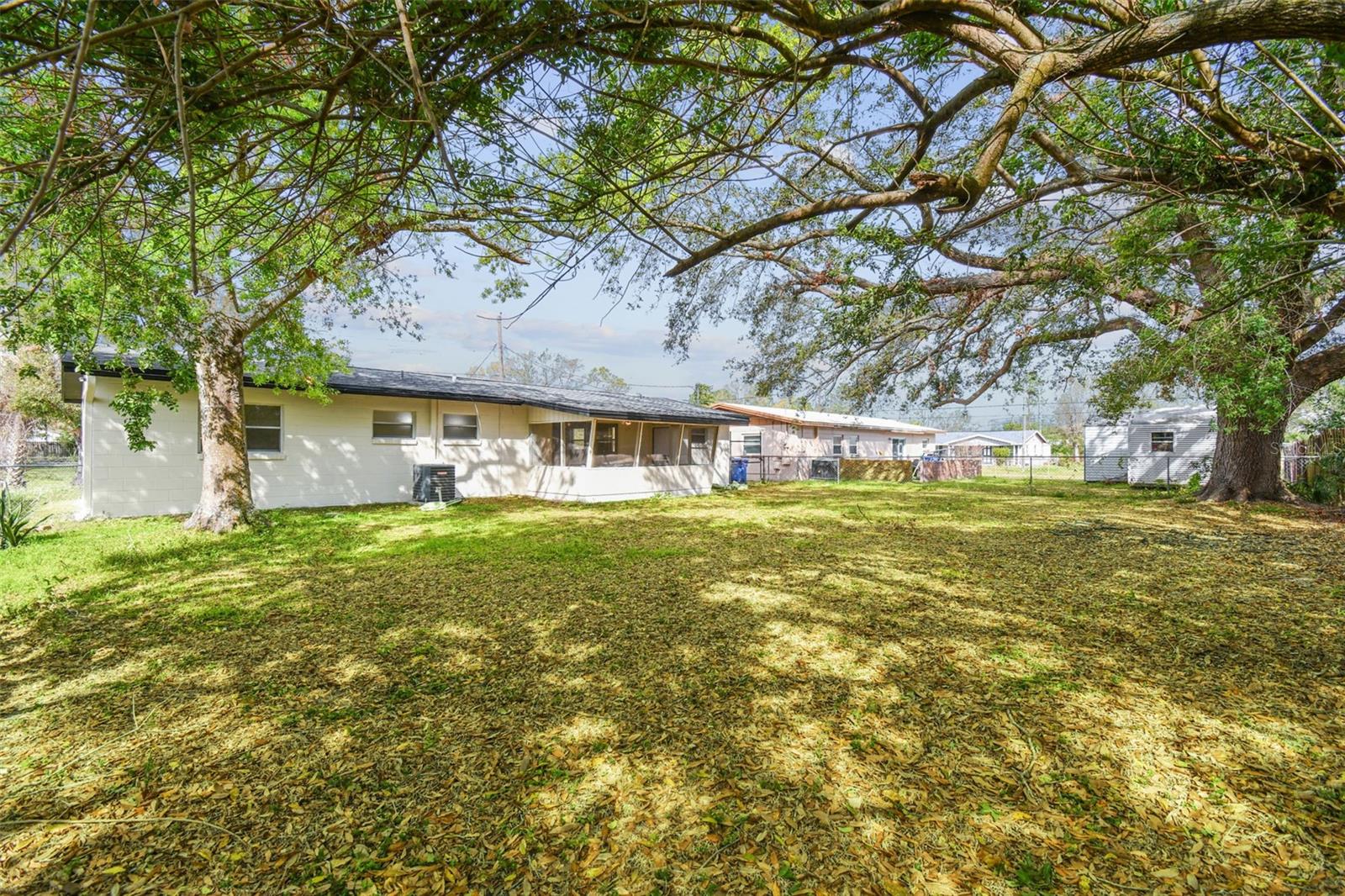 4225 EMPIRE PL, TAMPA, FL, 33610