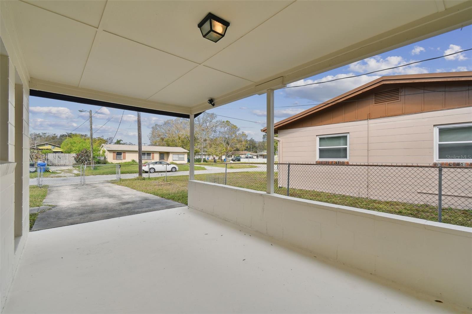 4225 EMPIRE PL, TAMPA, FL, 33610