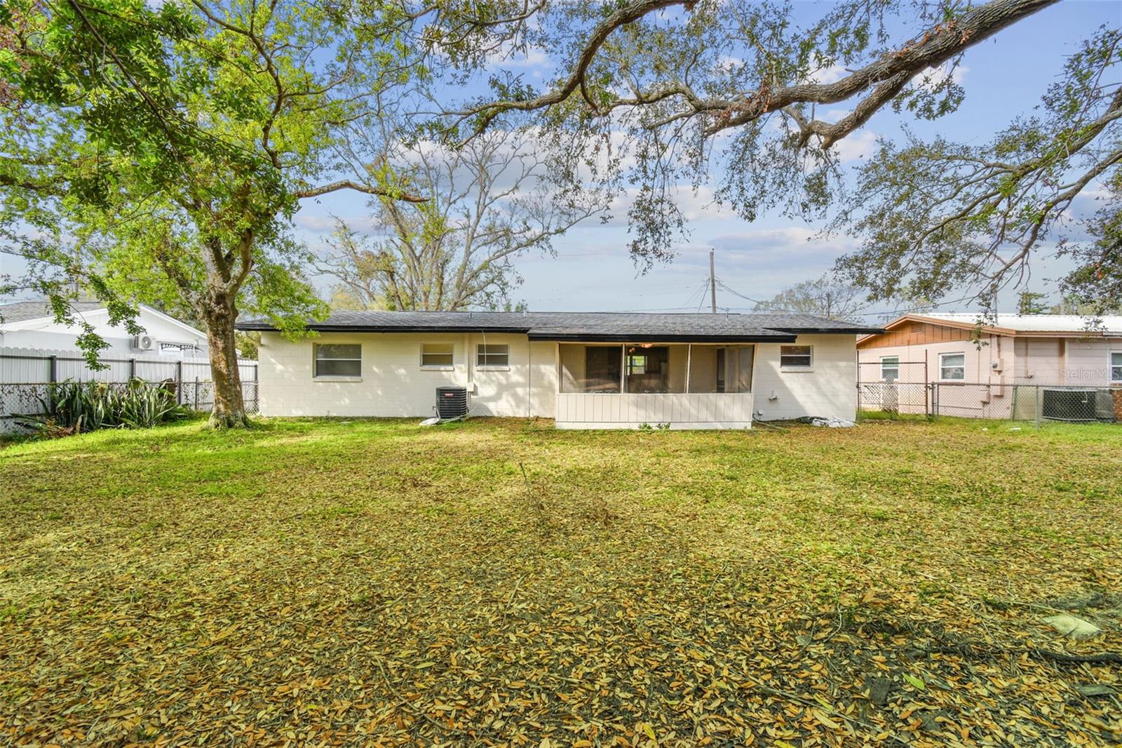 4225 EMPIRE PL, TAMPA, FL, 33610