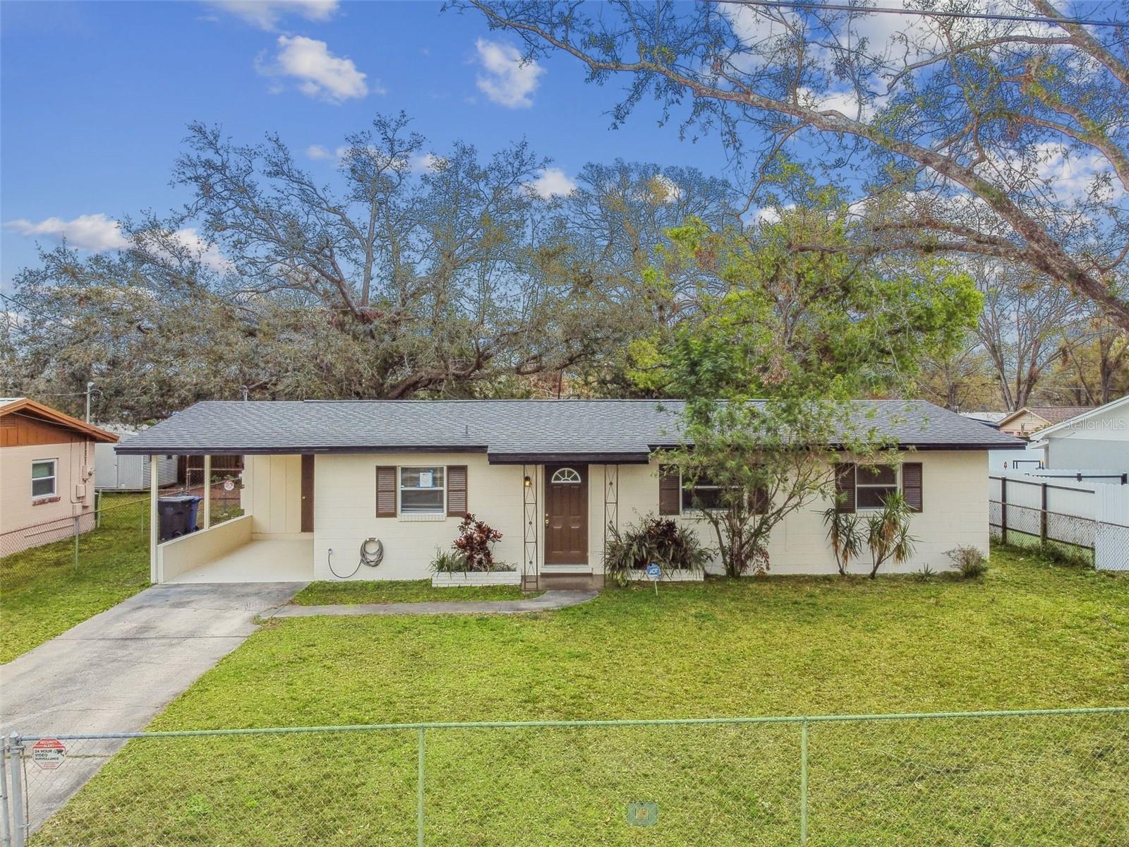 4225 EMPIRE PL, TAMPA, FL, 33610