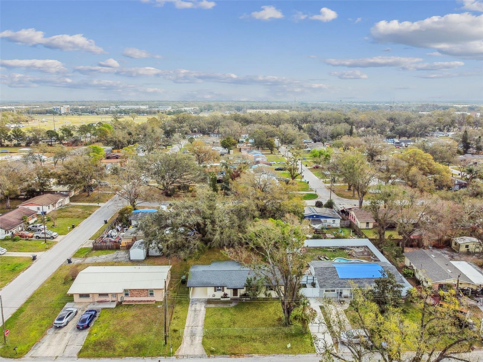 4225 EMPIRE PL, TAMPA, FL, 33610