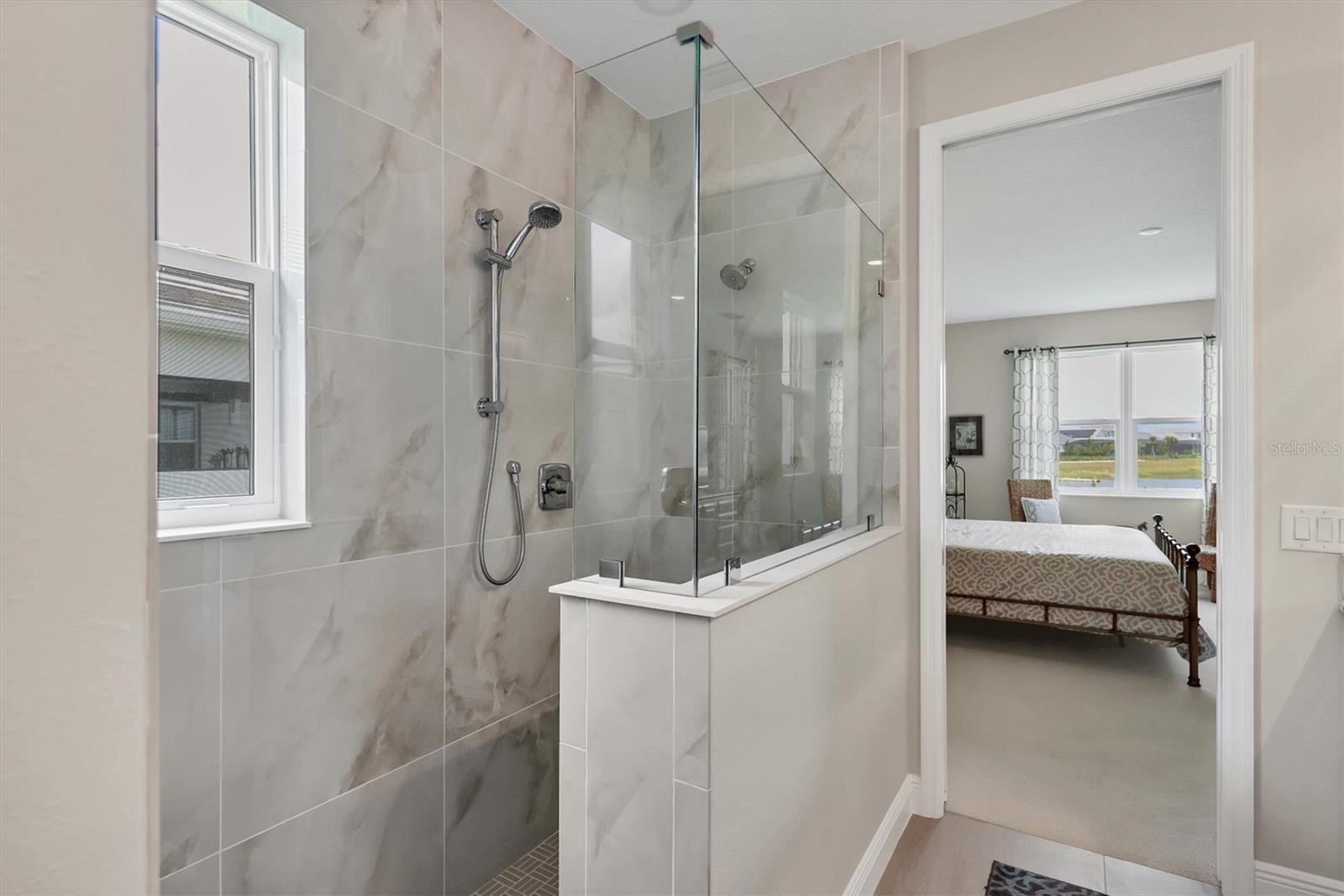 8375 E WINDBOUND CT CT, SARASOTA, FL, 34240