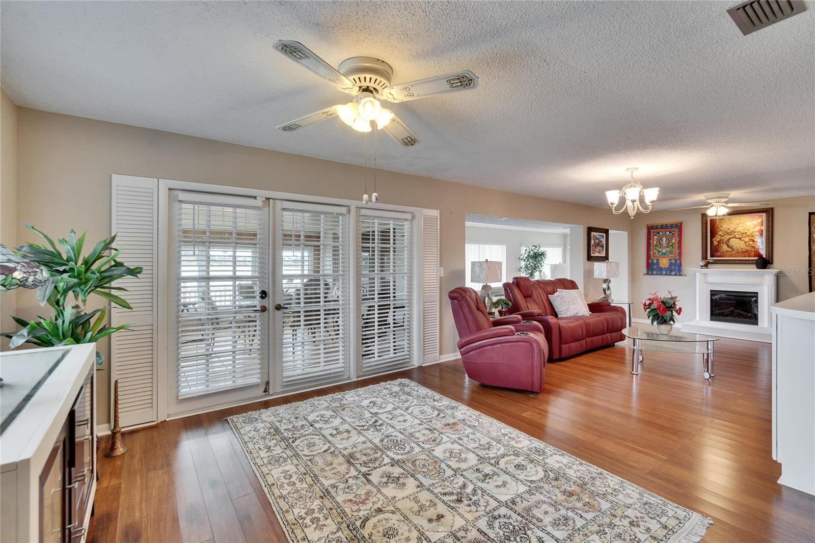 1518 NEW BEDFORD DR, SUN CITY CENTER, FL, 33573