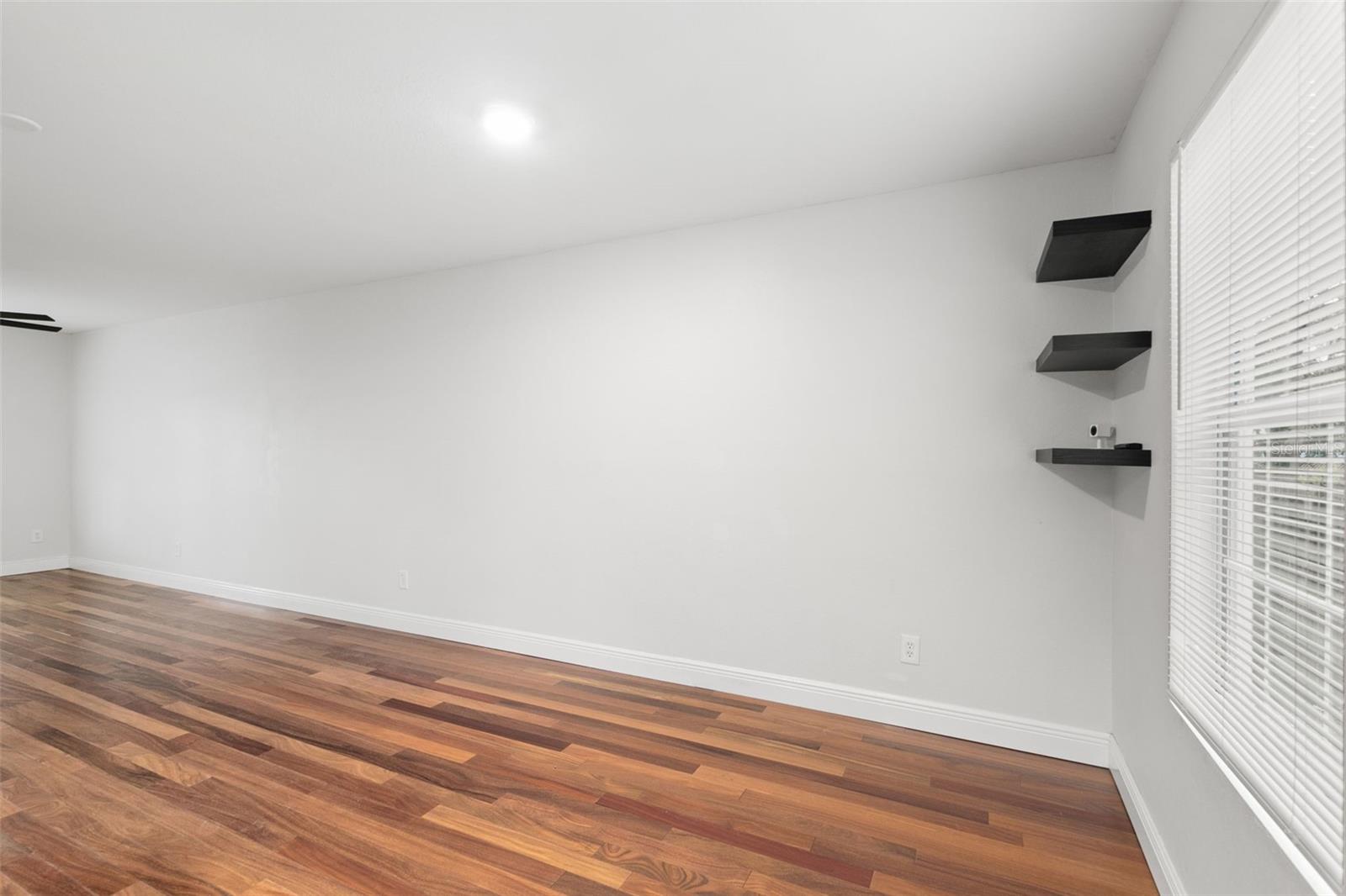 825 4TH ST S, SAFETY HARBOR, FL, 34695