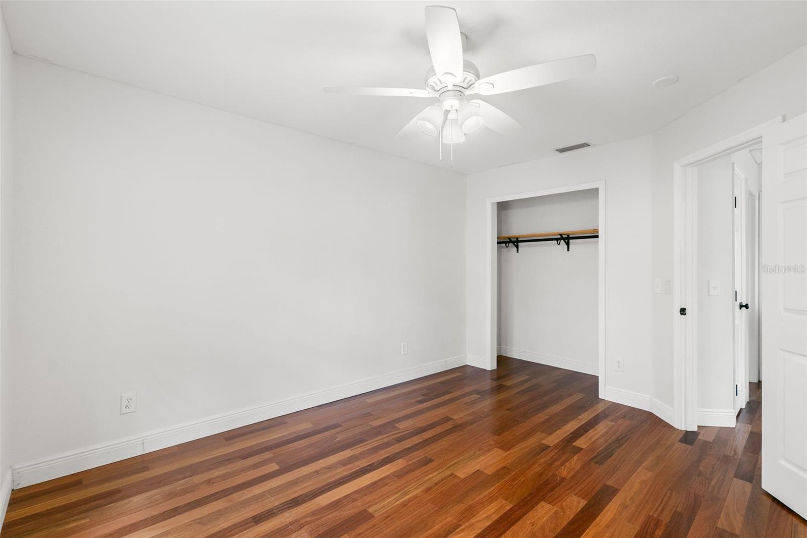 825 4TH ST S, SAFETY HARBOR, FL, 34695