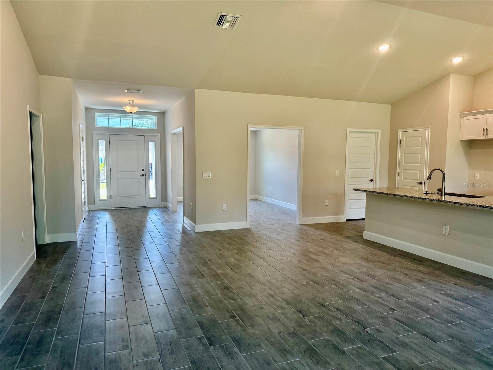 9590 LITTLE ROCK ST, PORT CHARLOTTE, FL, 33981