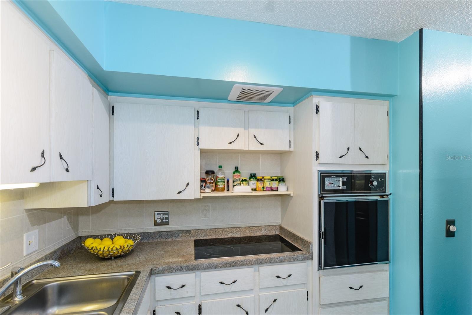 2100 WORLD PARKWAY BLVD #30, CLEARWATER, FL, 33763