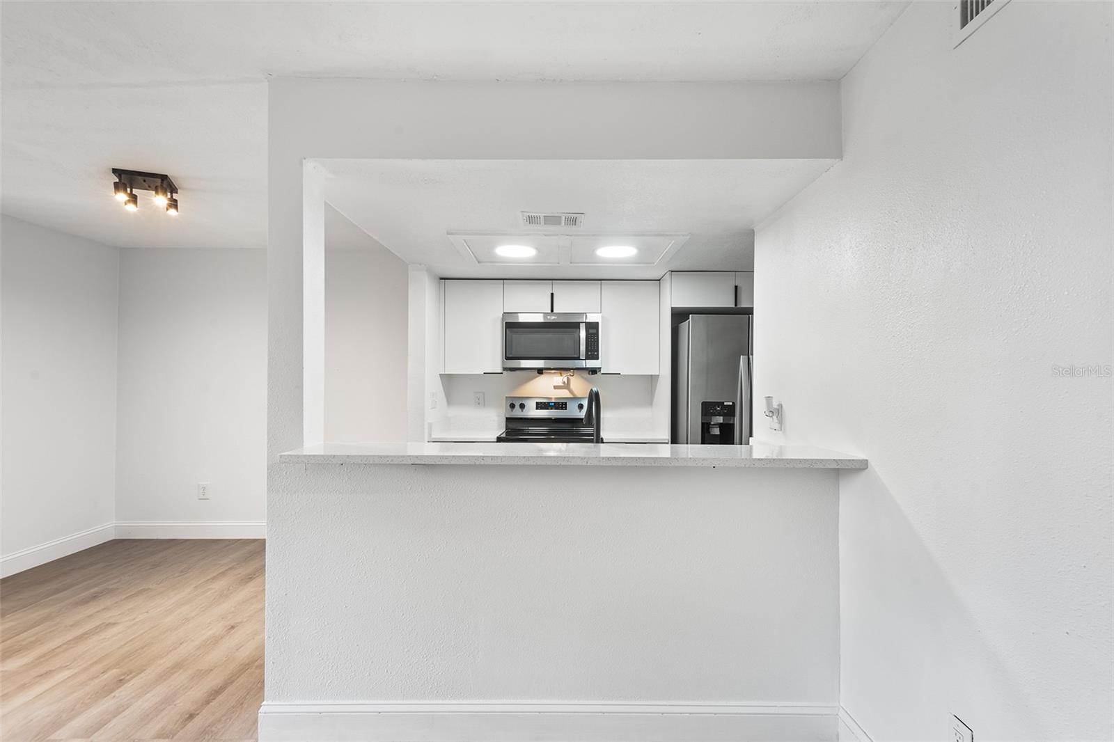 2535 E STANLEY MATTHEW CIR, TAMPA, FL, 33604