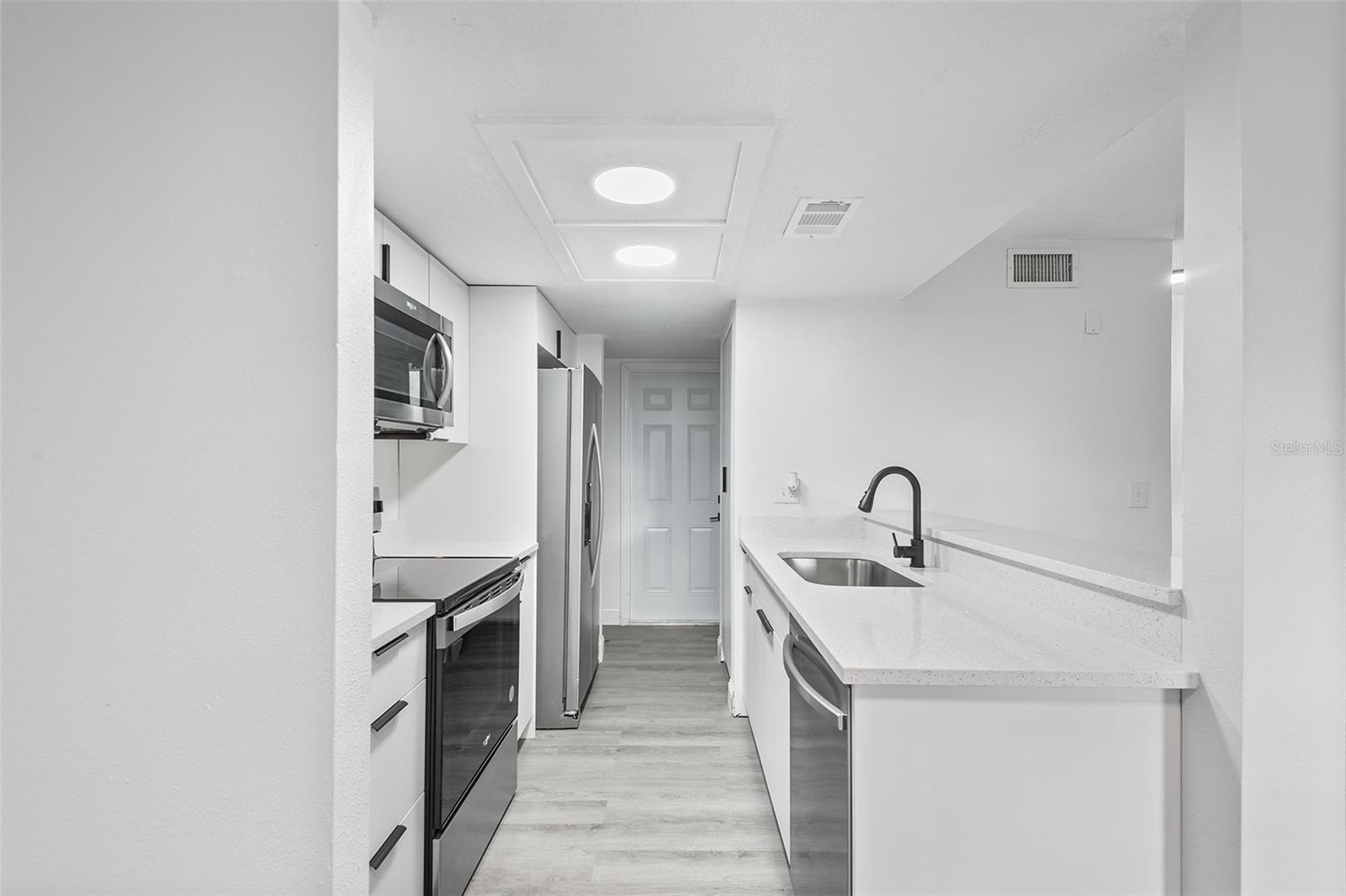 2535 E STANLEY MATTHEW CIR, TAMPA, FL, 33604