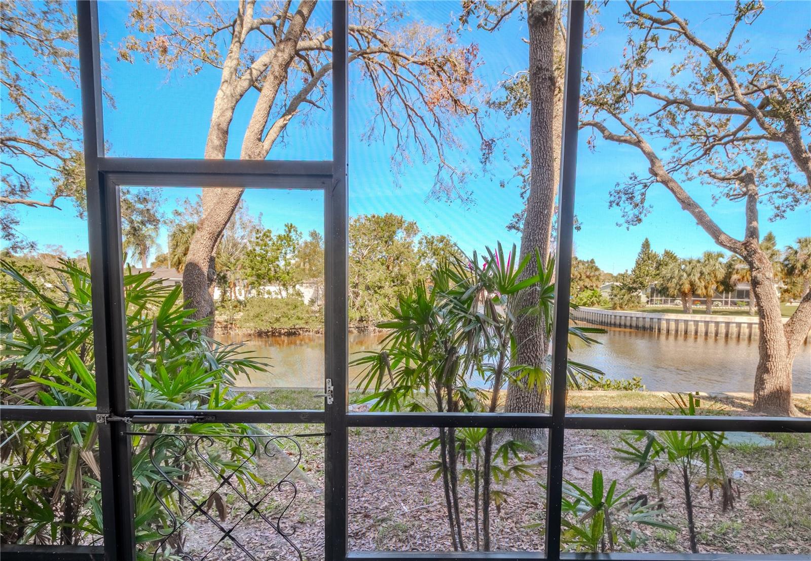 9115 TUDOR DR #E 109, TAMPA, FL, 33615