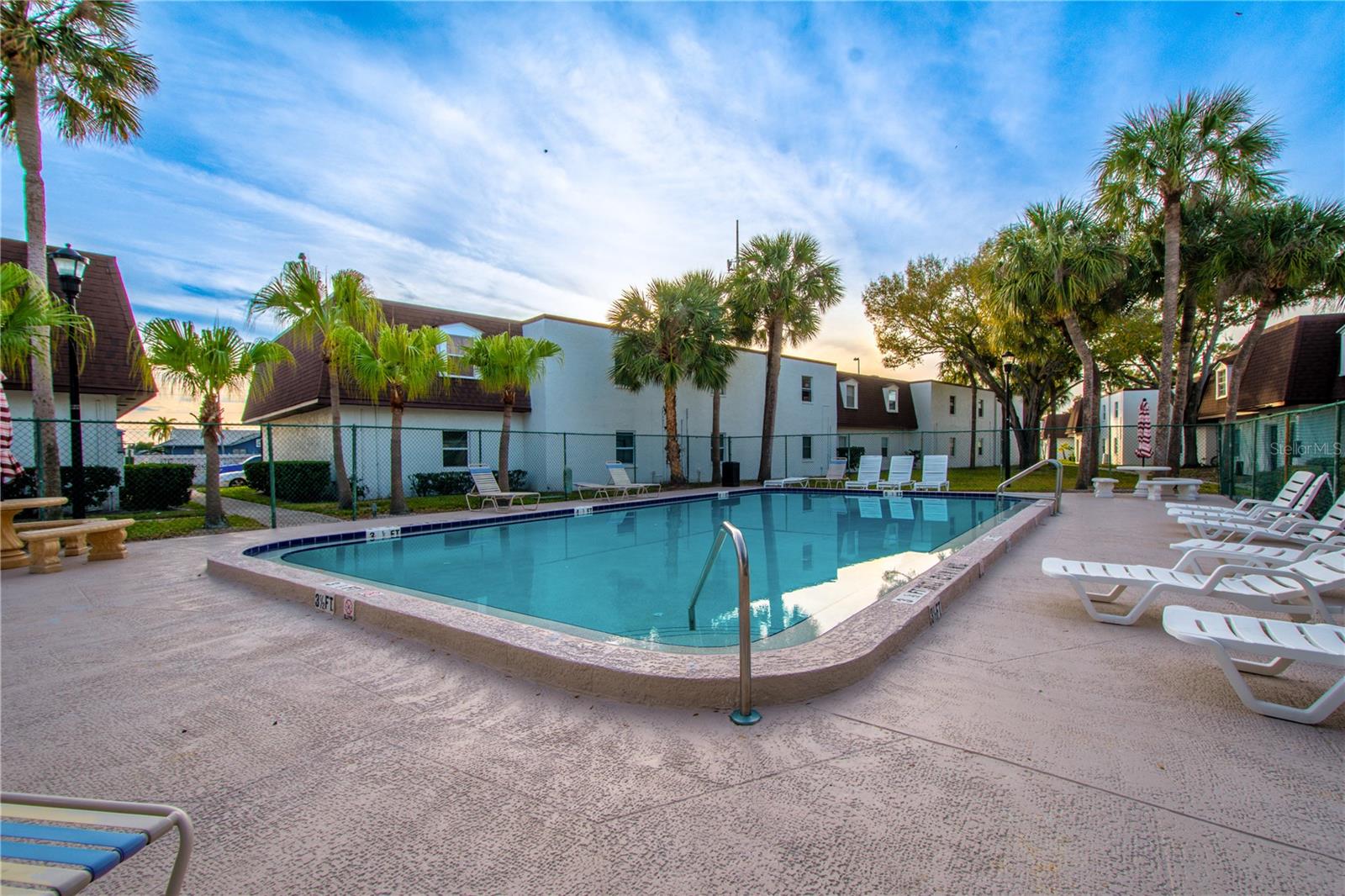 9115 TUDOR DR #E 109, TAMPA, FL, 33615