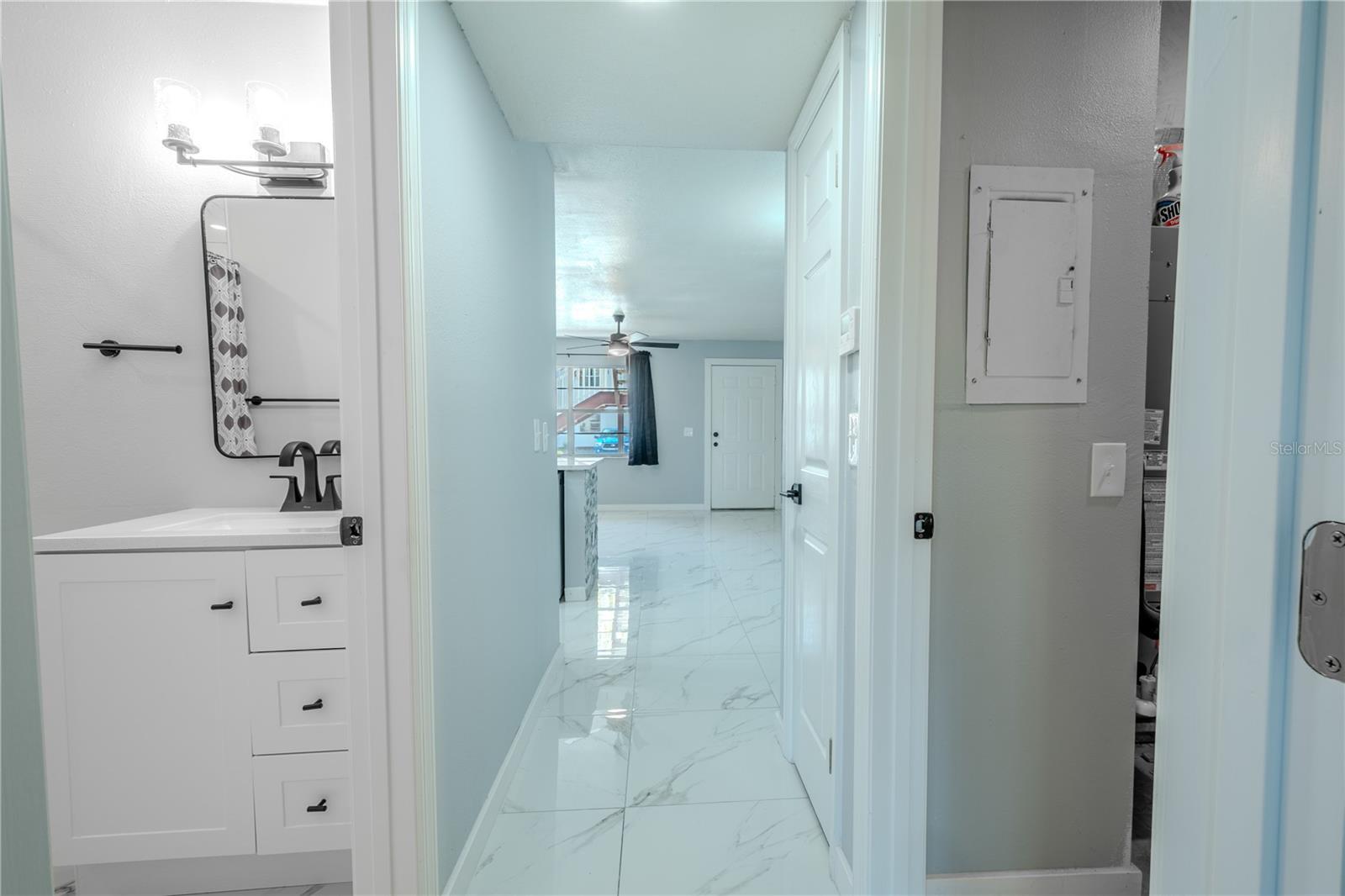 9115 TUDOR DR #E 109, TAMPA, FL, 33615