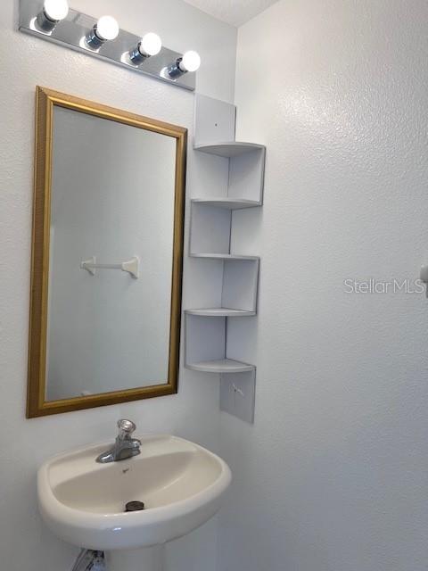 560 CRESTING OAK CIR #16, ORLANDO, FL, 32824