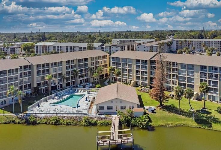 3658 LAKE BAYSHORE DR #320, BRADENTON, FL, 34205