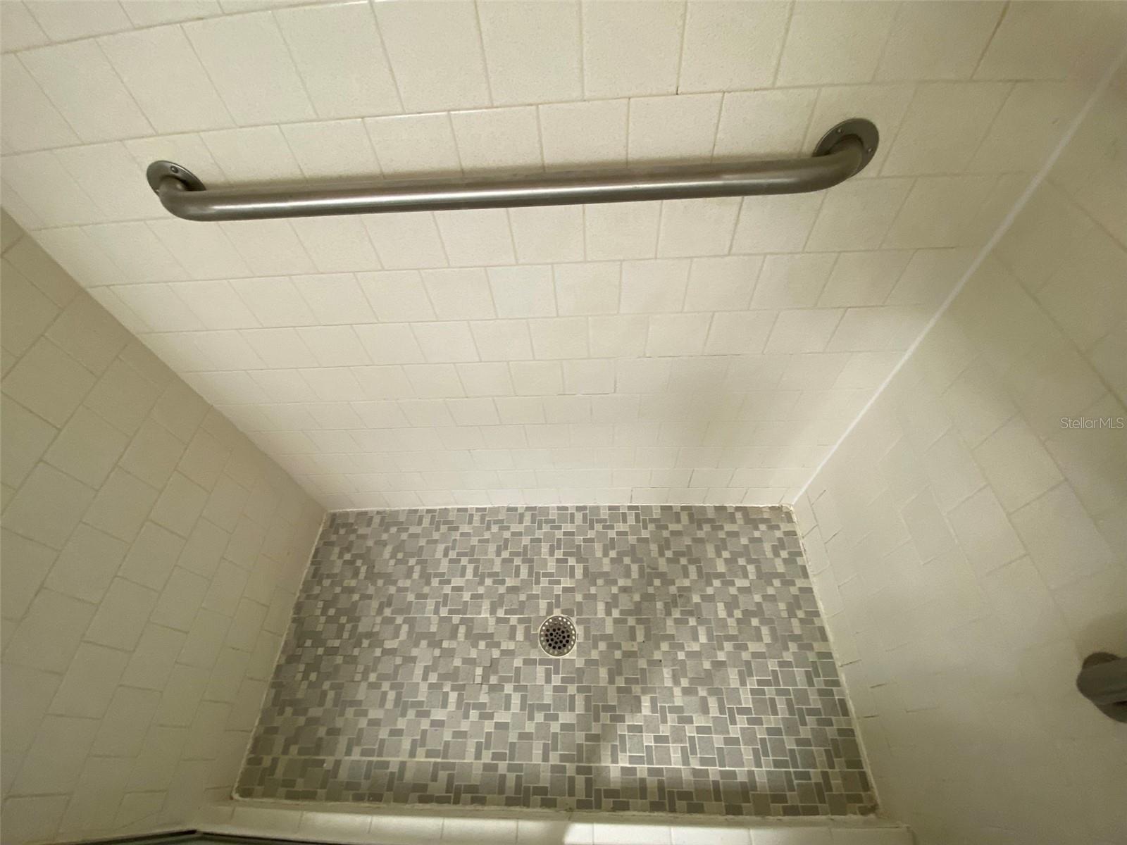 3658 LAKE BAYSHORE DR #320, BRADENTON, FL, 34205