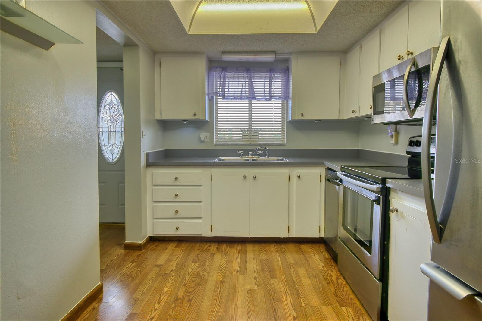 3658 LAKE BAYSHORE DR #320, BRADENTON, FL, 34205