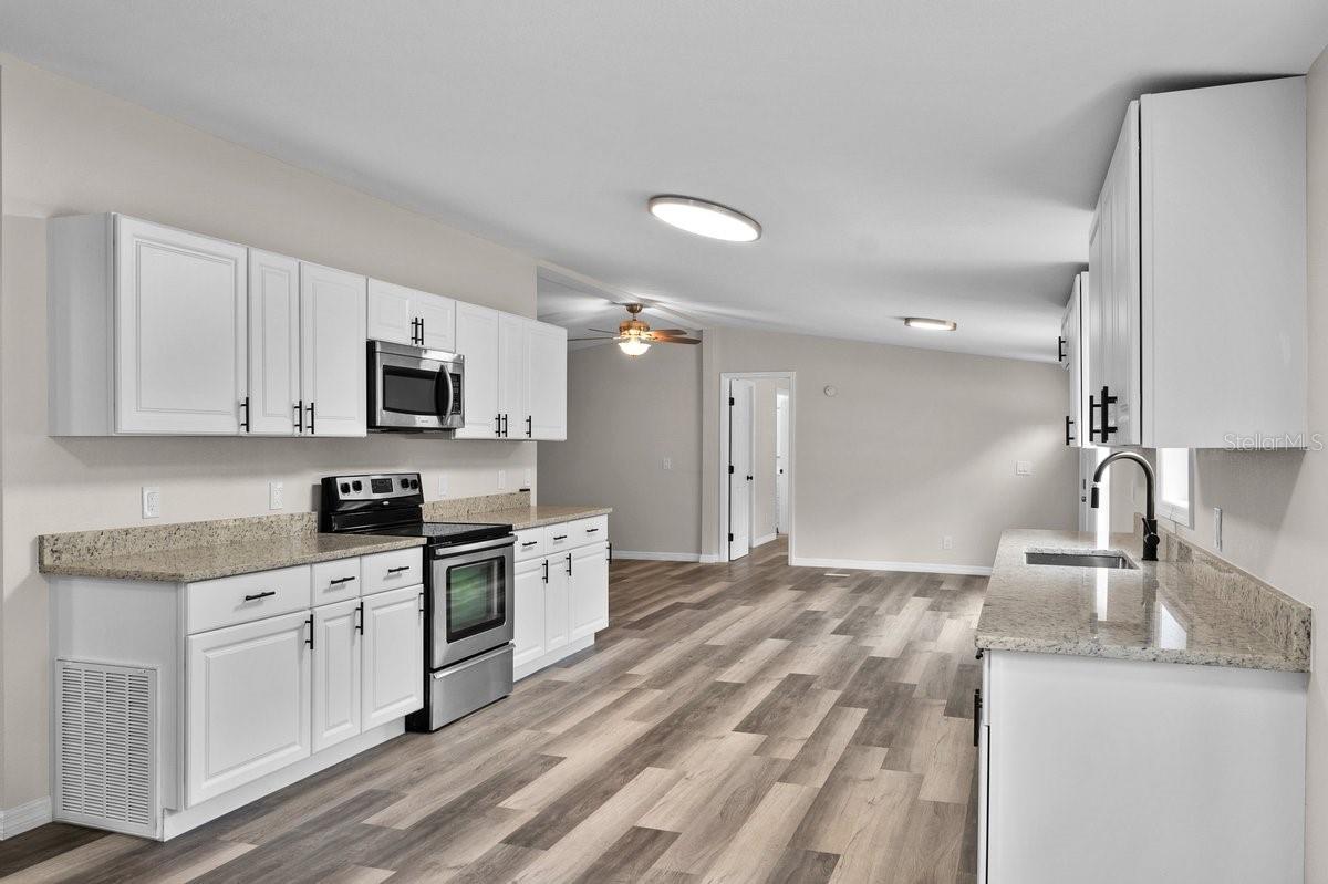 419 GARRETT RIDGE CT, WINTER HAVEN, FL, 33880