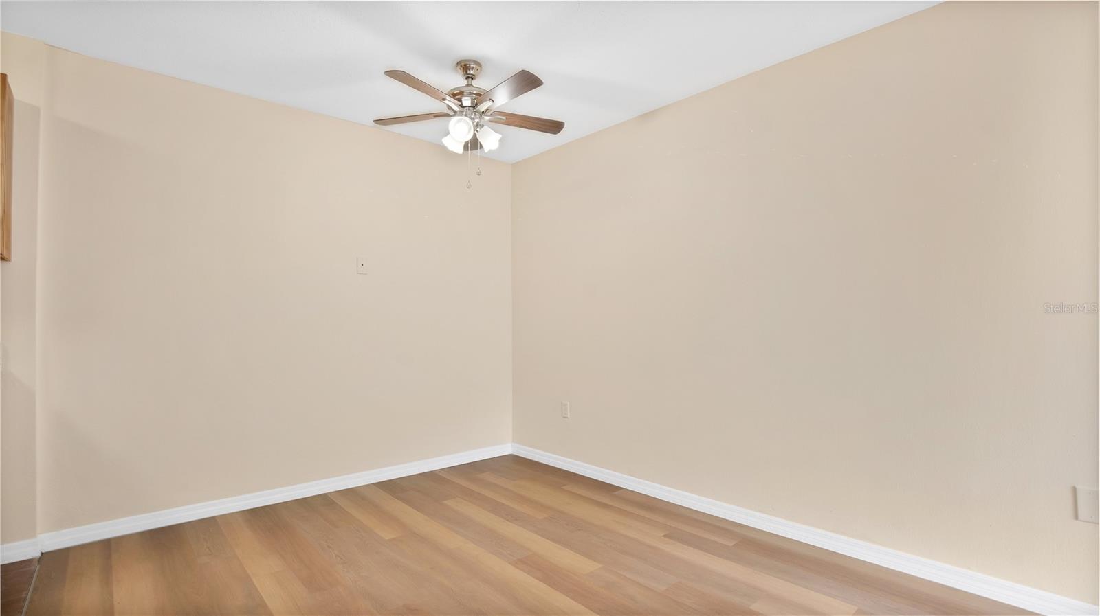 1695 LEE RD #E103, WINTER PARK, FL, 32789