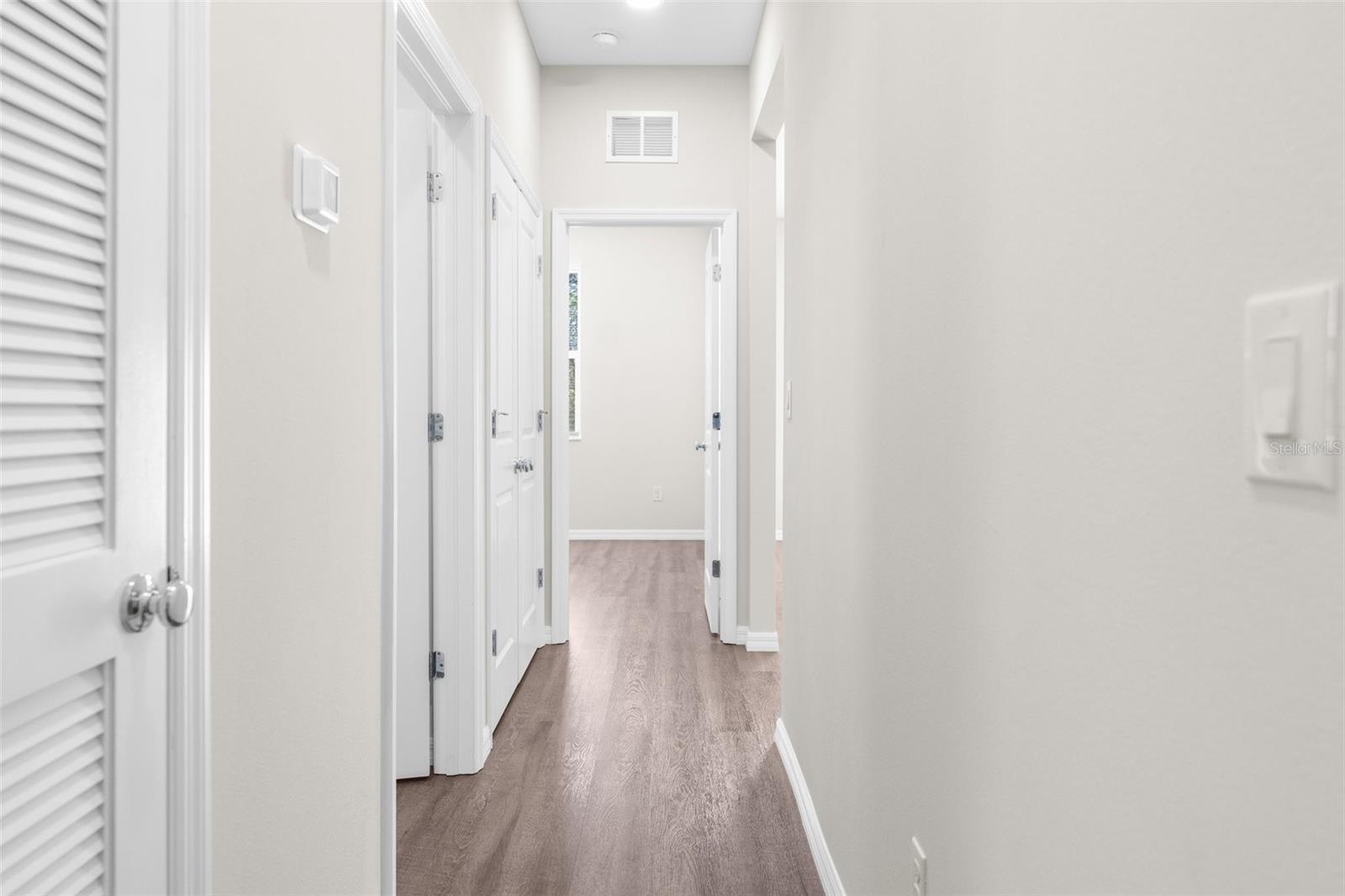 8828 MISSISSIPPI RUN, WEEKI WACHEE, FL, 34613