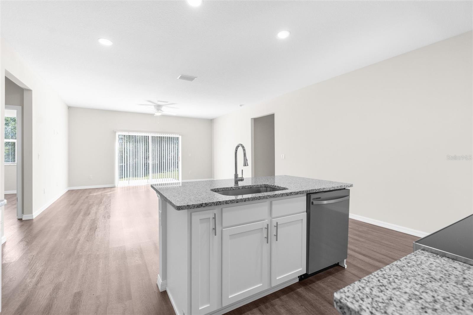 8828 MISSISSIPPI RUN, WEEKI WACHEE, FL, 34613