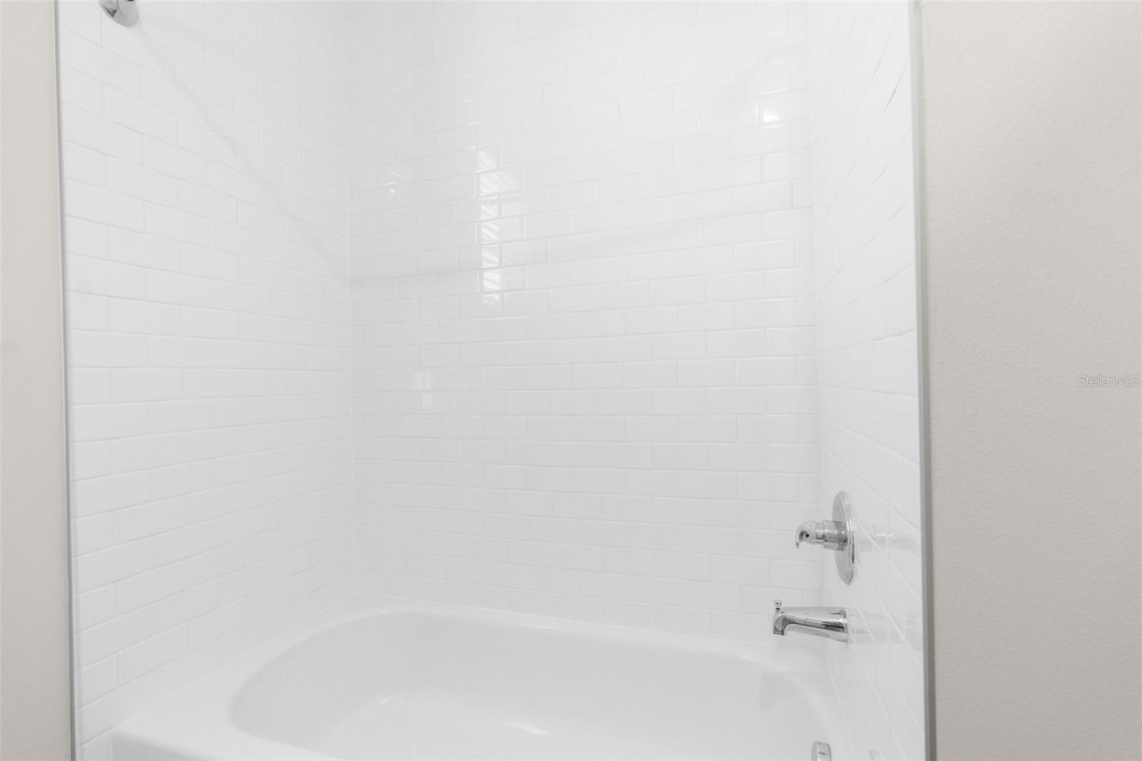 8828 MISSISSIPPI RUN, WEEKI WACHEE, FL, 34613