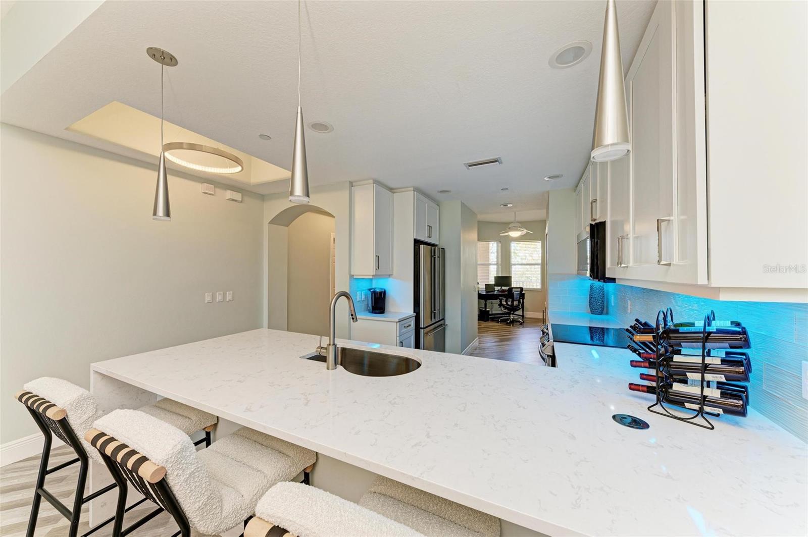 5591 CANNES CIR #403, SARASOTA, FL, 34231