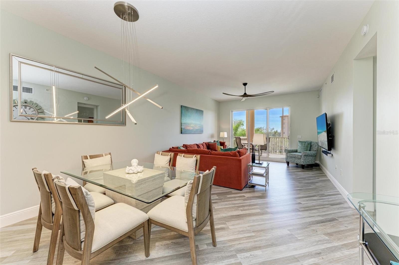5591 CANNES CIR #403, SARASOTA, FL, 34231