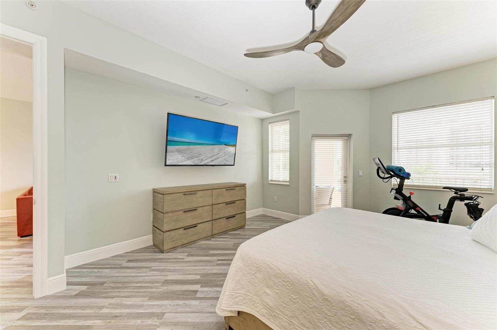 5591 CANNES CIR #403, SARASOTA, FL, 34231