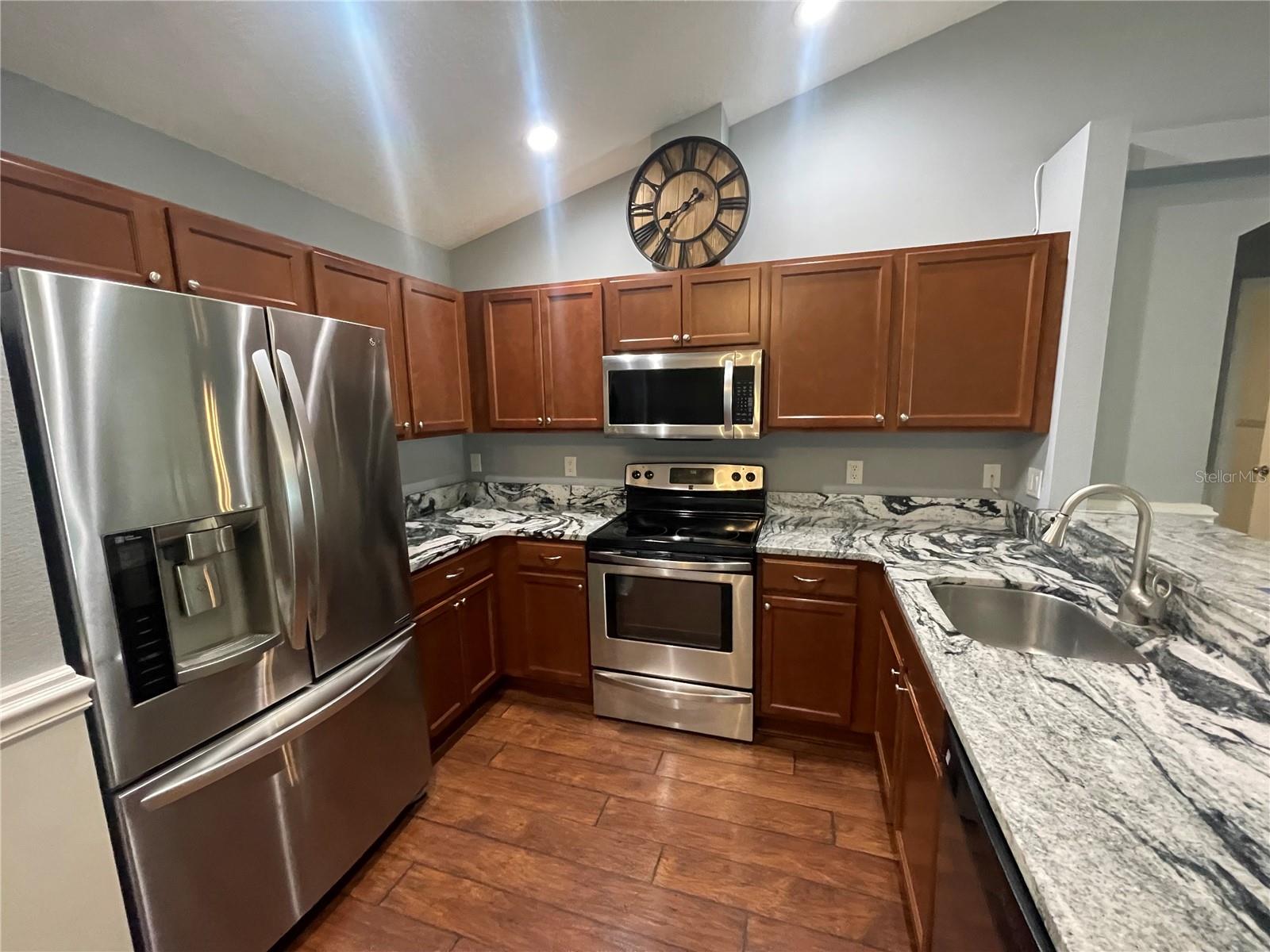 6145 103RD AVE N, PINELLAS PARK, FL, 33782