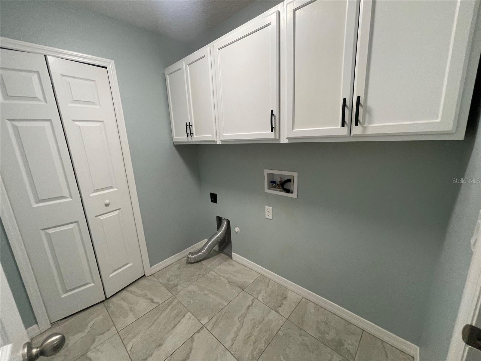 6145 103RD AVE N, PINELLAS PARK, FL, 33782