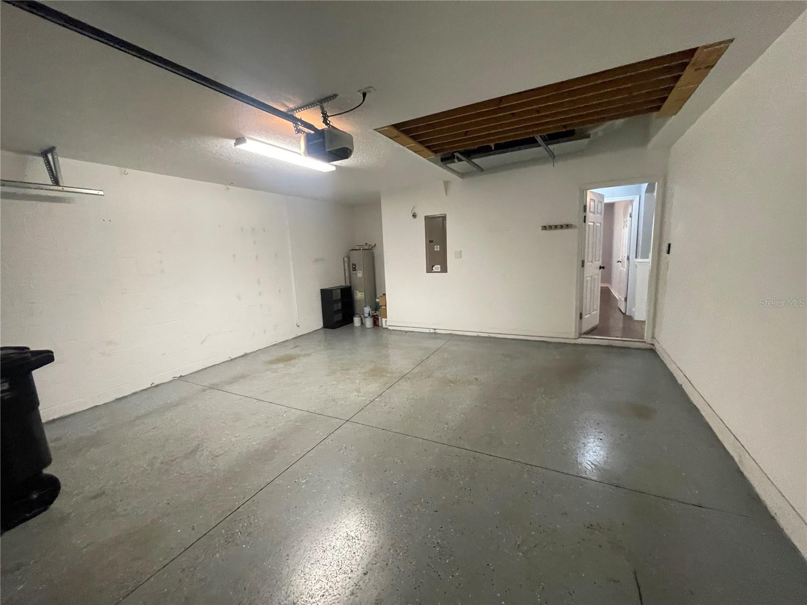 6145 103RD AVE N, PINELLAS PARK, FL, 33782