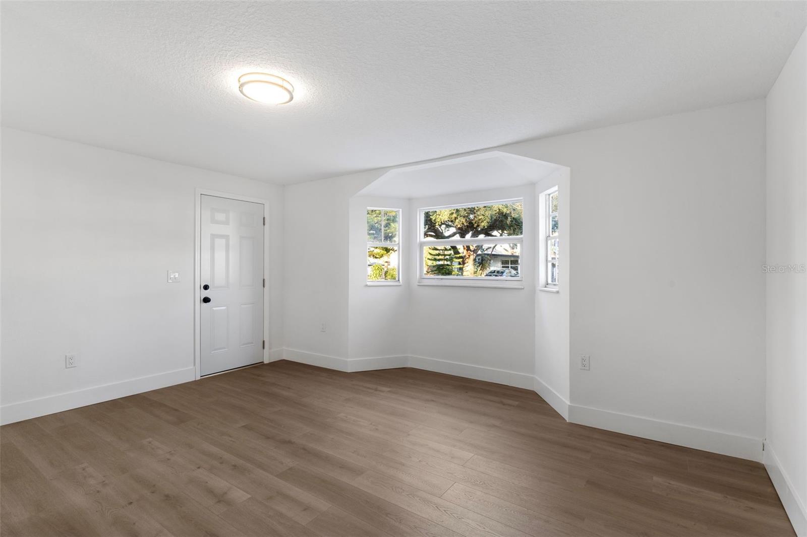 6534 29TH WAY N, ST PETERSBURG, FL, 33702