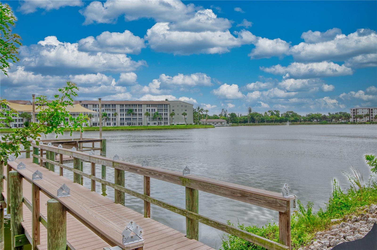 3658 LAKE BAYSHORE DR #320, BRADENTON, FL, 34205