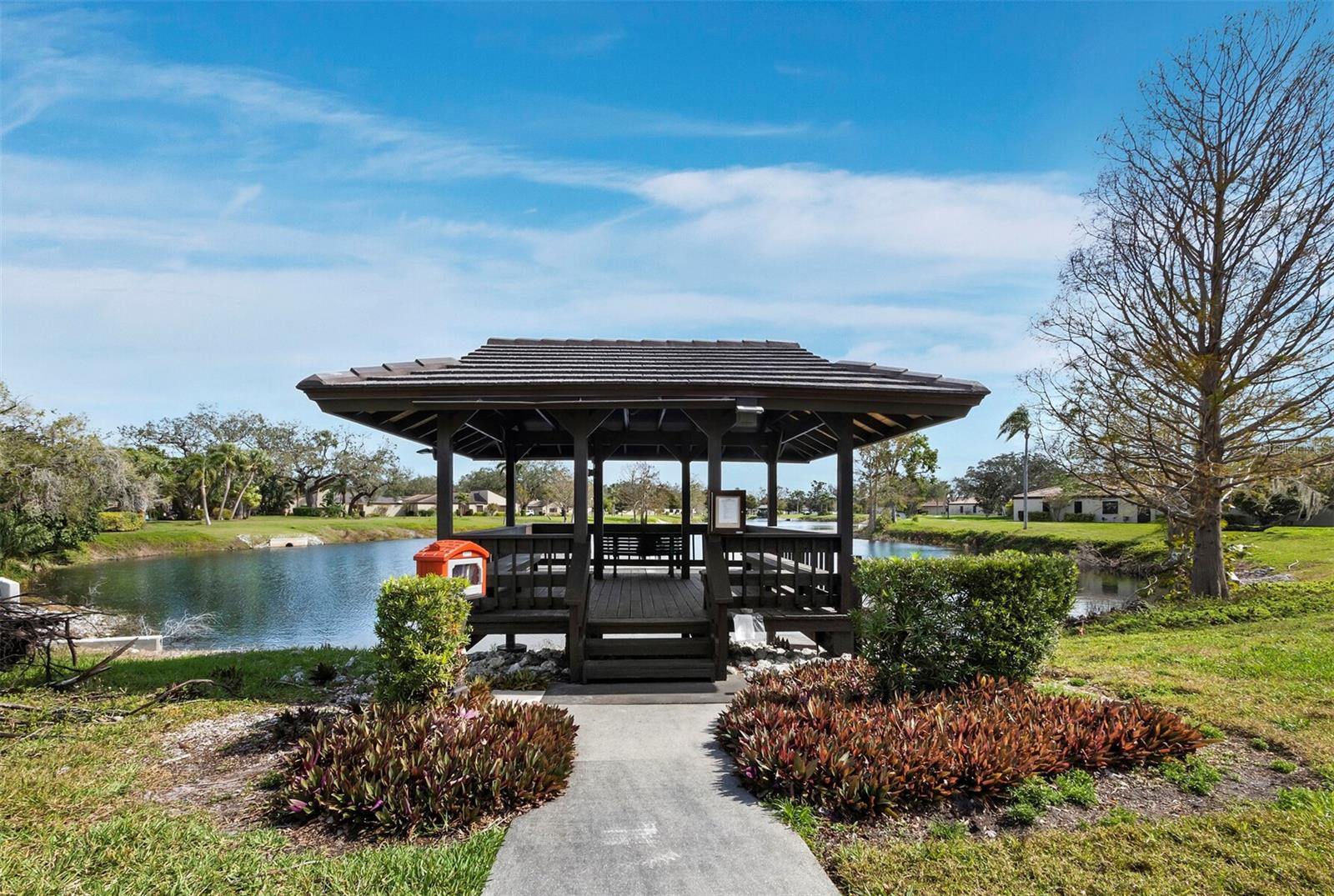 3729 GLEN OAKS MANOR DR, SARASOTA, FL, 34232