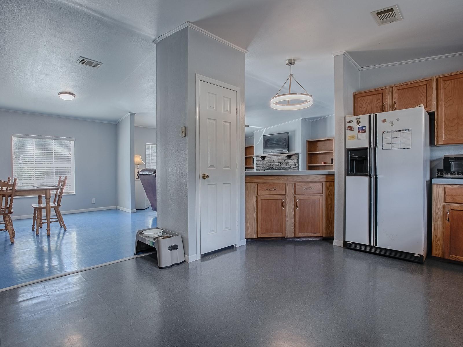 2569 CR 673, BUSHNELL, FL, 33513